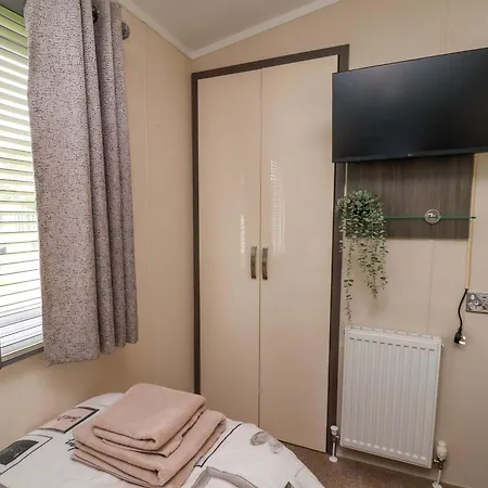 Tatil Evi Finch 66 *